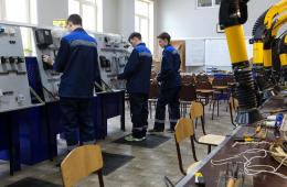 19.04.2022 Проект «Профессионалитет» для школьников презентовали в Приморье, сообщает www.primorsky.ru | Администрация муниципального округа город Партизанск Приморского края Официальный сайт
